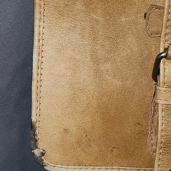 Vintage Leather Messenger Bag - Picture 13 of 13